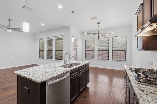 13826 Oakview Cove, San Antonio, TX 78249