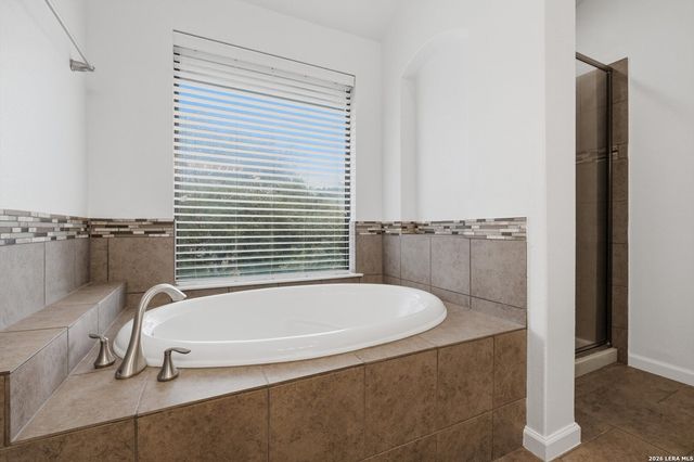 13826 Oakview Cove, San Antonio, TX 78249