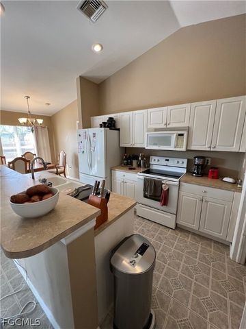 3446 NE 10th AVE, Cape Coral, FL 33909