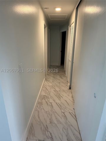 3558 Everglades Rd, Palm Beach Gardens, FL 33410
