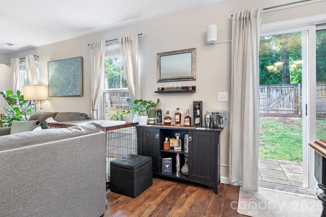 1631 Hooper Court, Charlotte, NC 28212