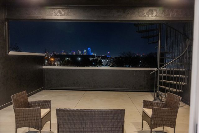 2808 Guymon Street, Dallas, TX 75212