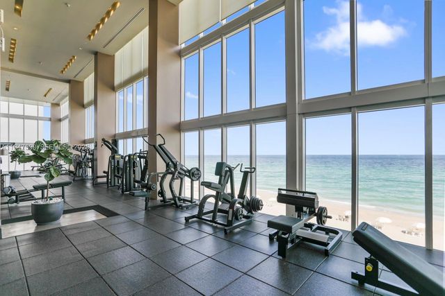 1850 S Ocean Dr 805, Hallandale Beach, FL 33009