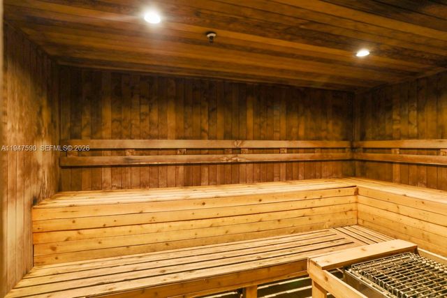 1850 S Ocean Dr 805, Hallandale Beach, FL 33009