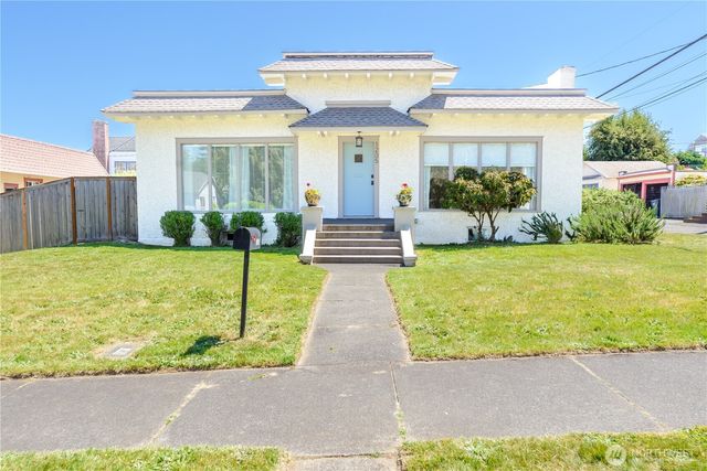 1205 S Cherry Street, Port Angeles, WA 98362
