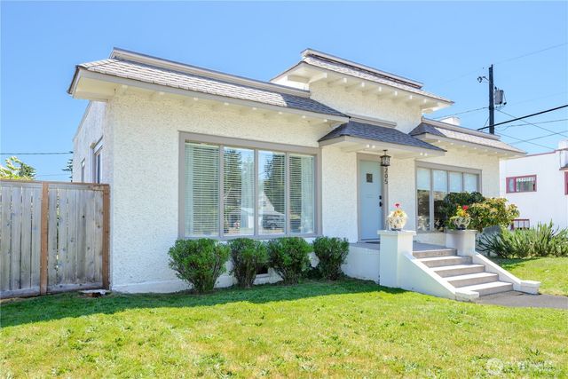 1205 S Cherry Street, Port Angeles, WA 98362