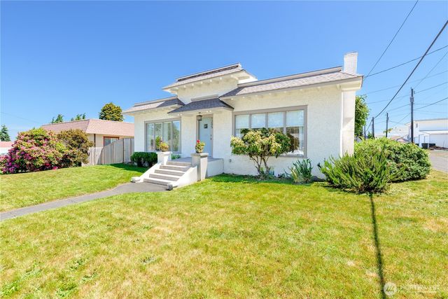 1205 S Cherry Street, Port Angeles, WA 98362
