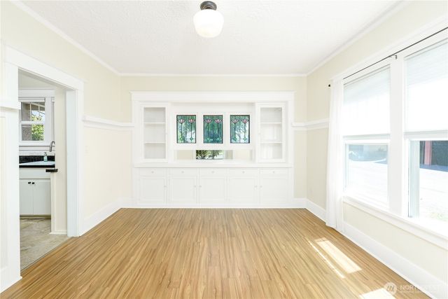 1205 S Cherry Street, Port Angeles, WA 98362