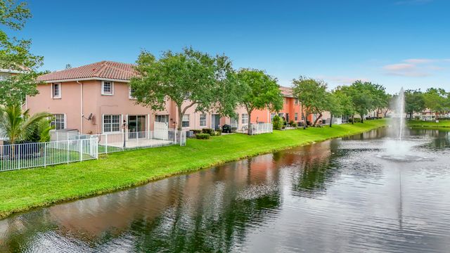 3990 NW 92nd Avenue, Sunrise, FL 33351