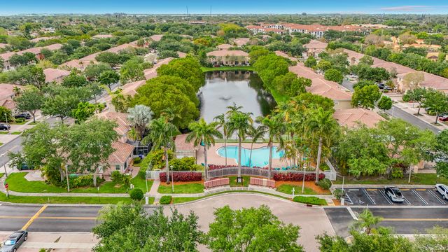 3990 NW 92nd Avenue, Sunrise, FL 33351