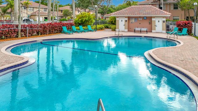 3990 NW 92nd Avenue, Sunrise, FL 33351