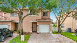 3990 NW 92nd Avenue, Sunrise, FL 33351