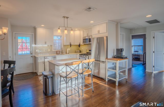 348 Buckingham Avenue, Milford, CT 06460