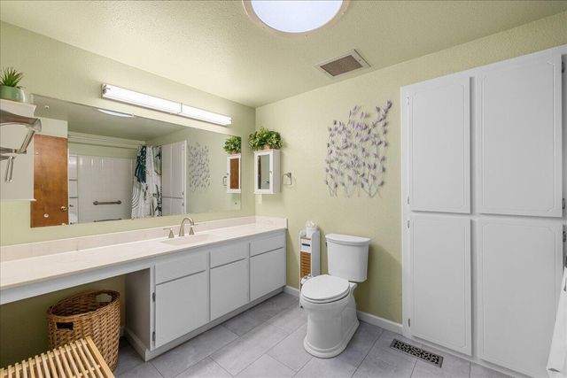 2981 Rosewood Street, Medford, OR 97504