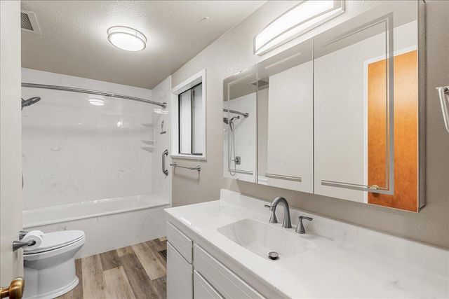 2981 Rosewood Street, Medford, OR 97504