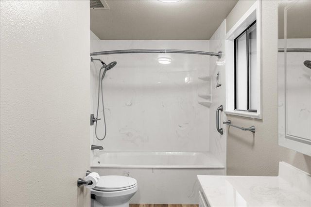 2981 Rosewood Street, Medford, OR 97504