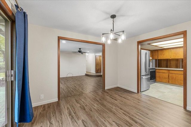 2981 Rosewood Street, Medford, OR 97504