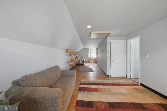 1323 MORTON AVE, Folsom, PA 19033