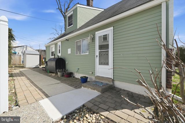 1323 MORTON AVE, Folsom, PA 19033