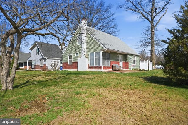 1323 MORTON AVE, Folsom, PA 19033