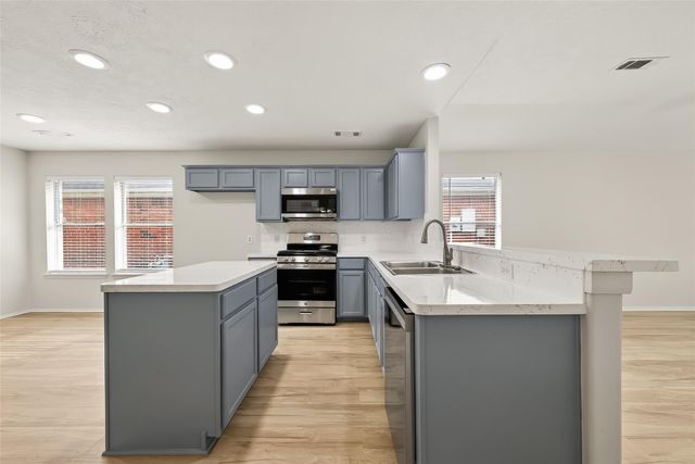 13510 Titus Point, Houston, TX 77085