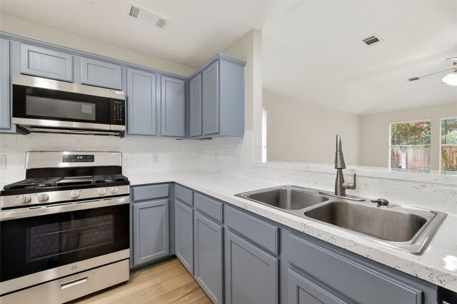 13510 Titus Point, Houston, TX 77085