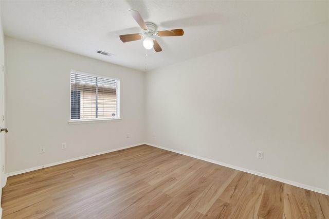 13510 Titus Point, Houston, TX 77085