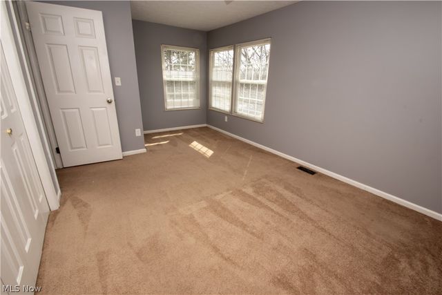 1041 Sunhaven Drive, Medina, OH 44256