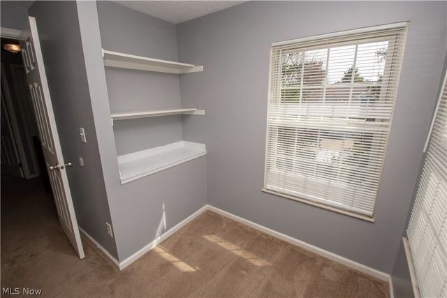 1041 Sunhaven Drive, Medina, OH 44256