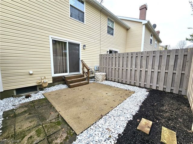 1041 Sunhaven Drive, Medina, OH 44256