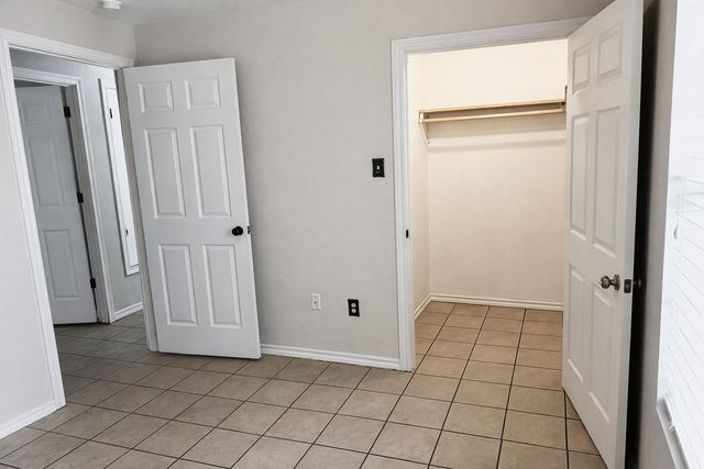 914 N Catherine Street, Terrell, TX 75160