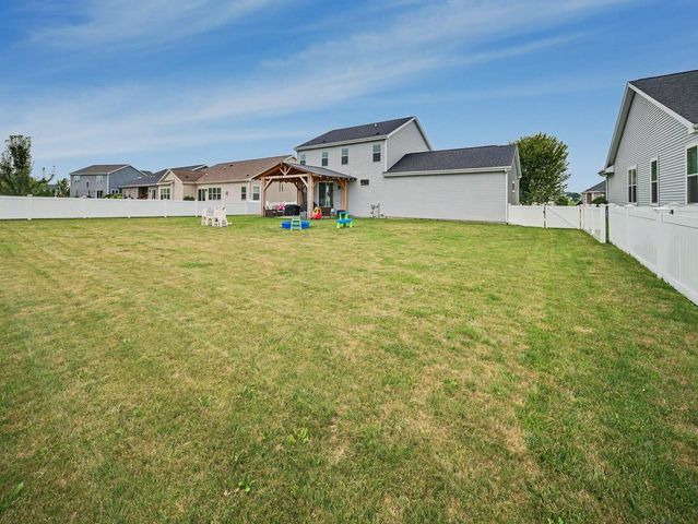 367 Crescendo Drive, Sun Prairie, WI 53590