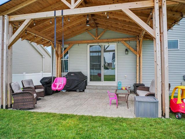 367 Crescendo Drive, Sun Prairie, WI 53590
