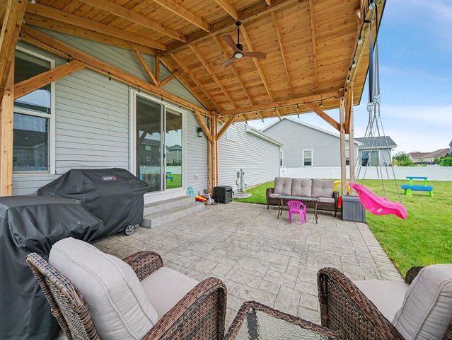367 Crescendo Drive, Sun Prairie, WI 53590