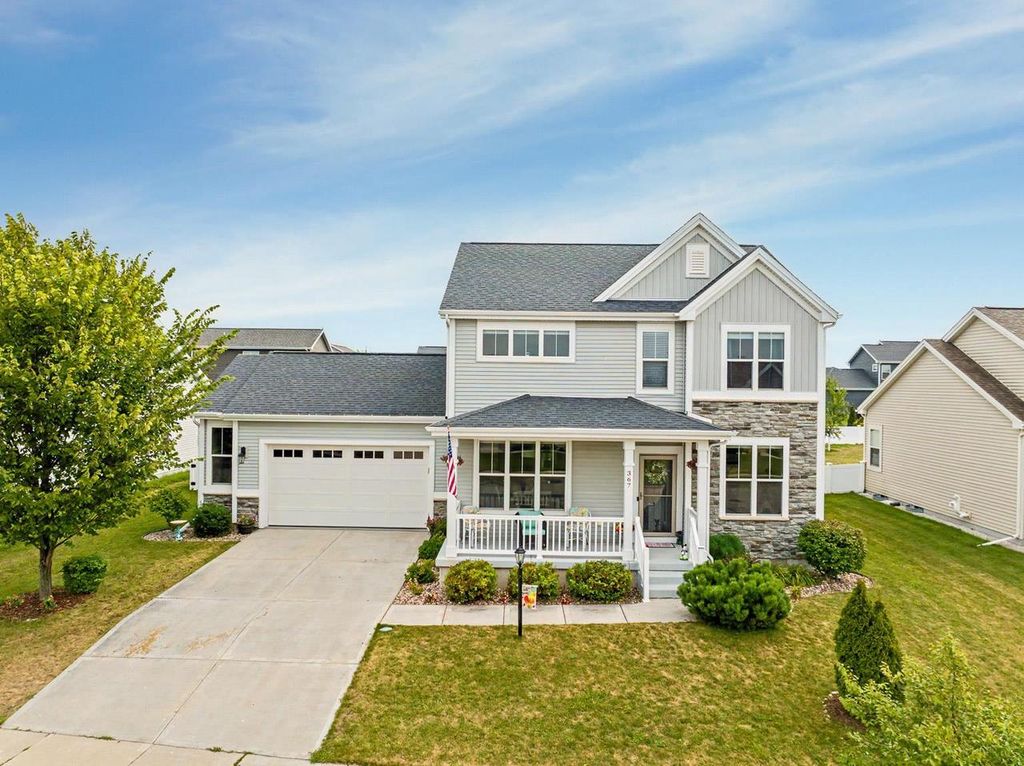367 Crescendo Drive, Sun Prairie, WI 53590