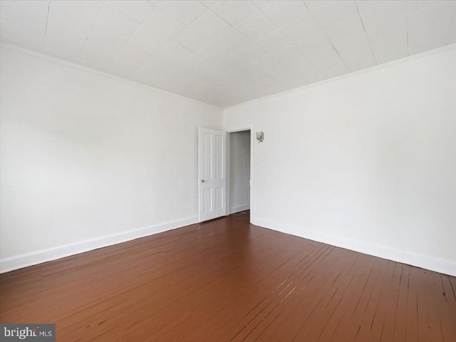 204 N CANNON AVE, Hagerstown, MD 21740