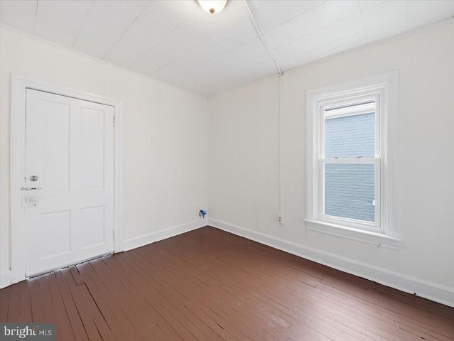 204 N CANNON AVE, Hagerstown, MD 21740