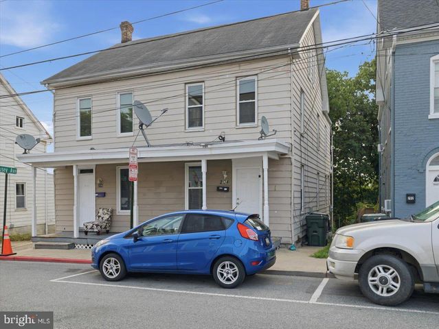 204 N CANNON AVE, Hagerstown, MD 21740