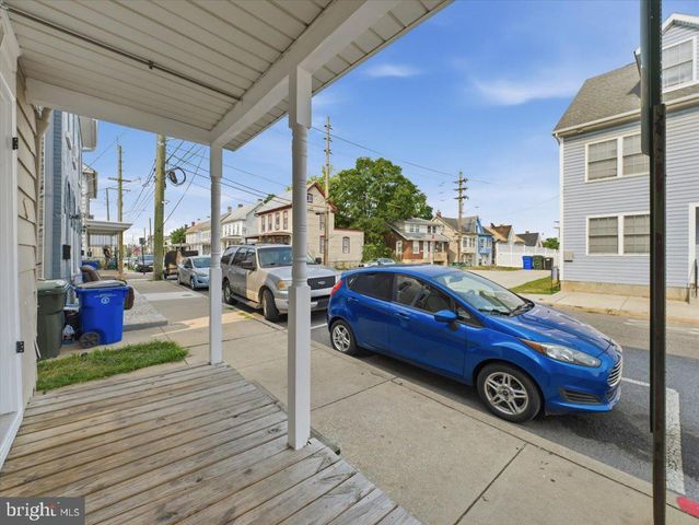 204 N CANNON AVE, Hagerstown, MD 21740