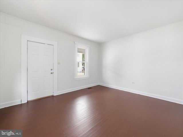 204 N CANNON AVE, Hagerstown, MD 21740
