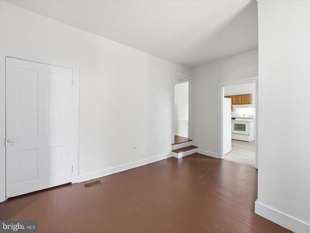 204 N CANNON AVE, Hagerstown, MD 21740
