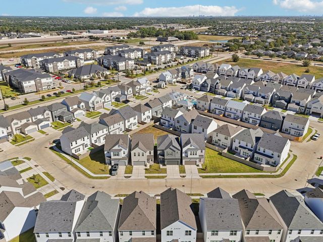 21907 Bobby Meadow, Richmond, TX 77407