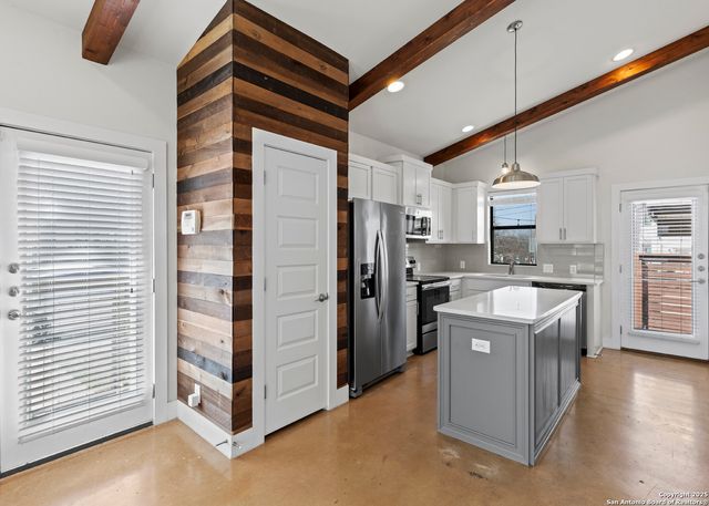 603 Burleson, San Antonio, TX 78202