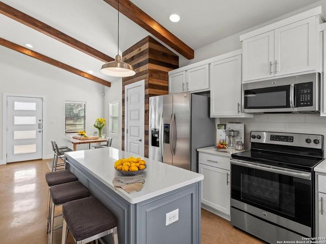 603 Burleson, San Antonio, TX 78202