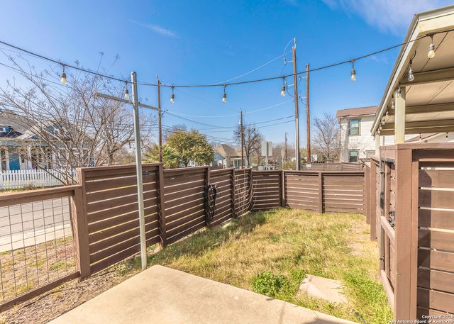 603 Burleson, San Antonio, TX 78202