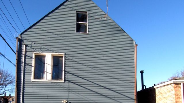 5045 S Hoyne Avenue, Chicago, IL 60609