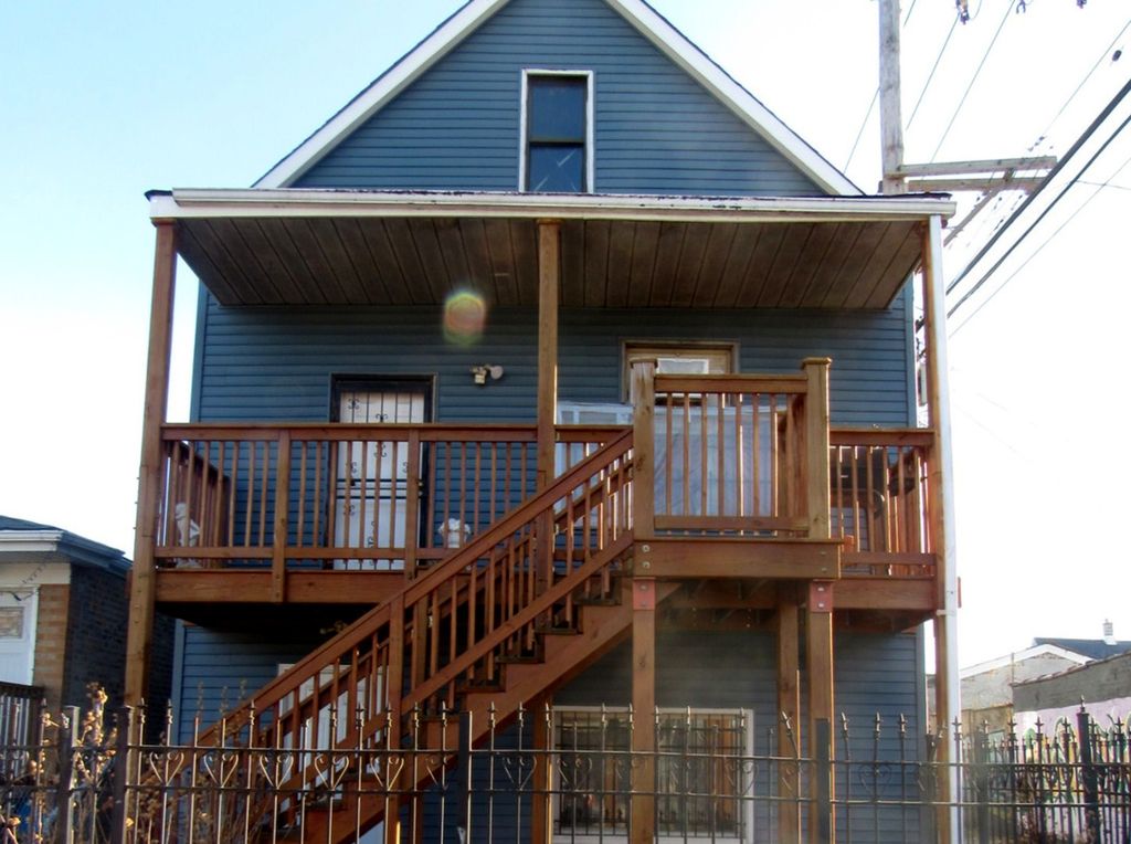 5045 S Hoyne Avenue, Chicago, IL 60609