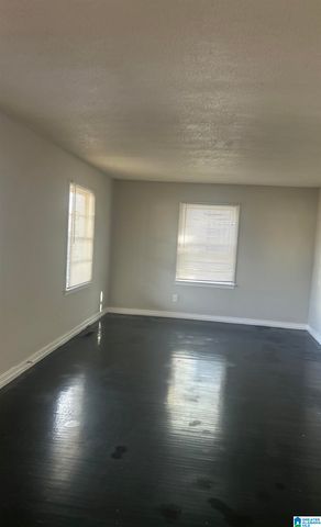 400 11TH STREET SW, Birmingham, AL 35211