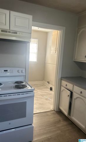 400 11TH STREET SW, Birmingham, AL 35211