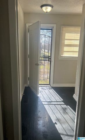 400 11TH STREET SW, Birmingham, AL 35211
